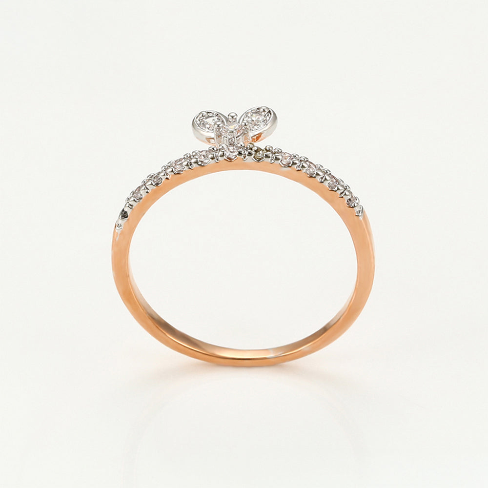 Anillo de Aleación Bañado en Oro con Cristal Emporia® Blanco 4 