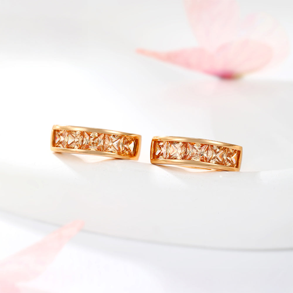 Pendientes de Aleación Bañado en Oro con Cristal Emporia® Blanco 4 