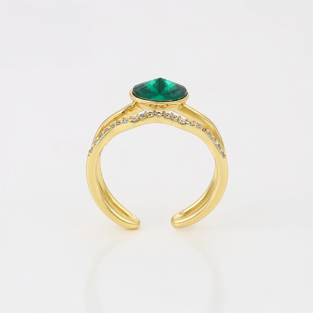 Anillo de Aleación Bañado en Oro con Cristal Emporia® Verde y Cristal Emporia® Blanco