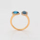 Anillo de Aleación Bañado en Oro con Cristal Emporia® Azul y Cristal Emporia® Blanco