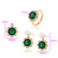 Conjunto de Aleación Bañado en Oro con Cristal Emporia® Verde y Perla de cristal ( Pendientes +Anillo +Colgante )