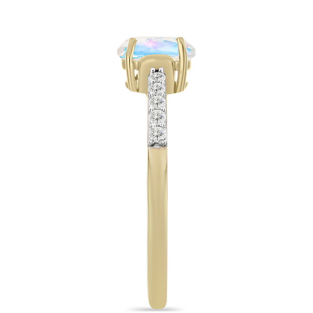 Anillo de Plata Bañada en Oro con Piedra Lunar Arco Iris y Topacio Blanco