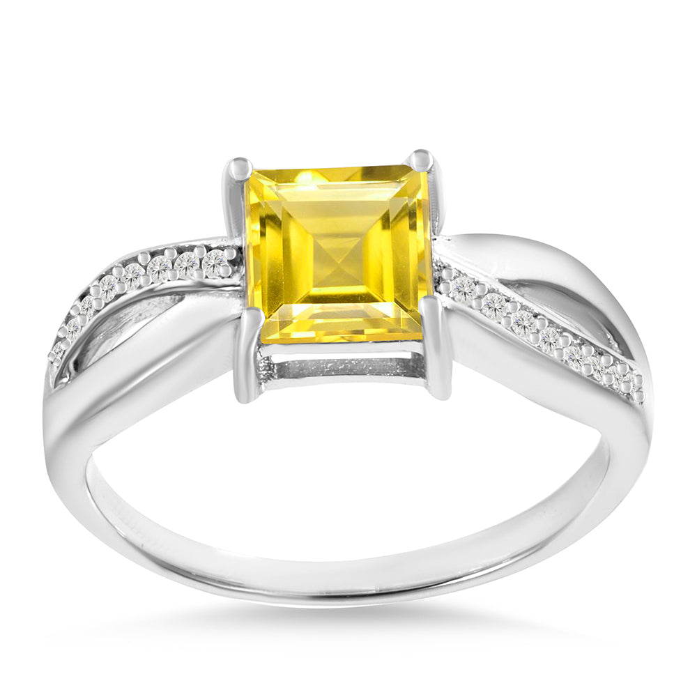 Anillo de Plata con Citrino de los Montes Urales y Topacio Blanco
