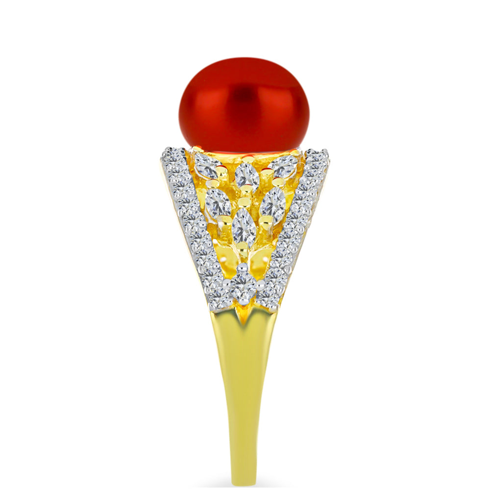 Anillo de Plata Bañada en Oro con Perla roja de río y Topacio Blanco