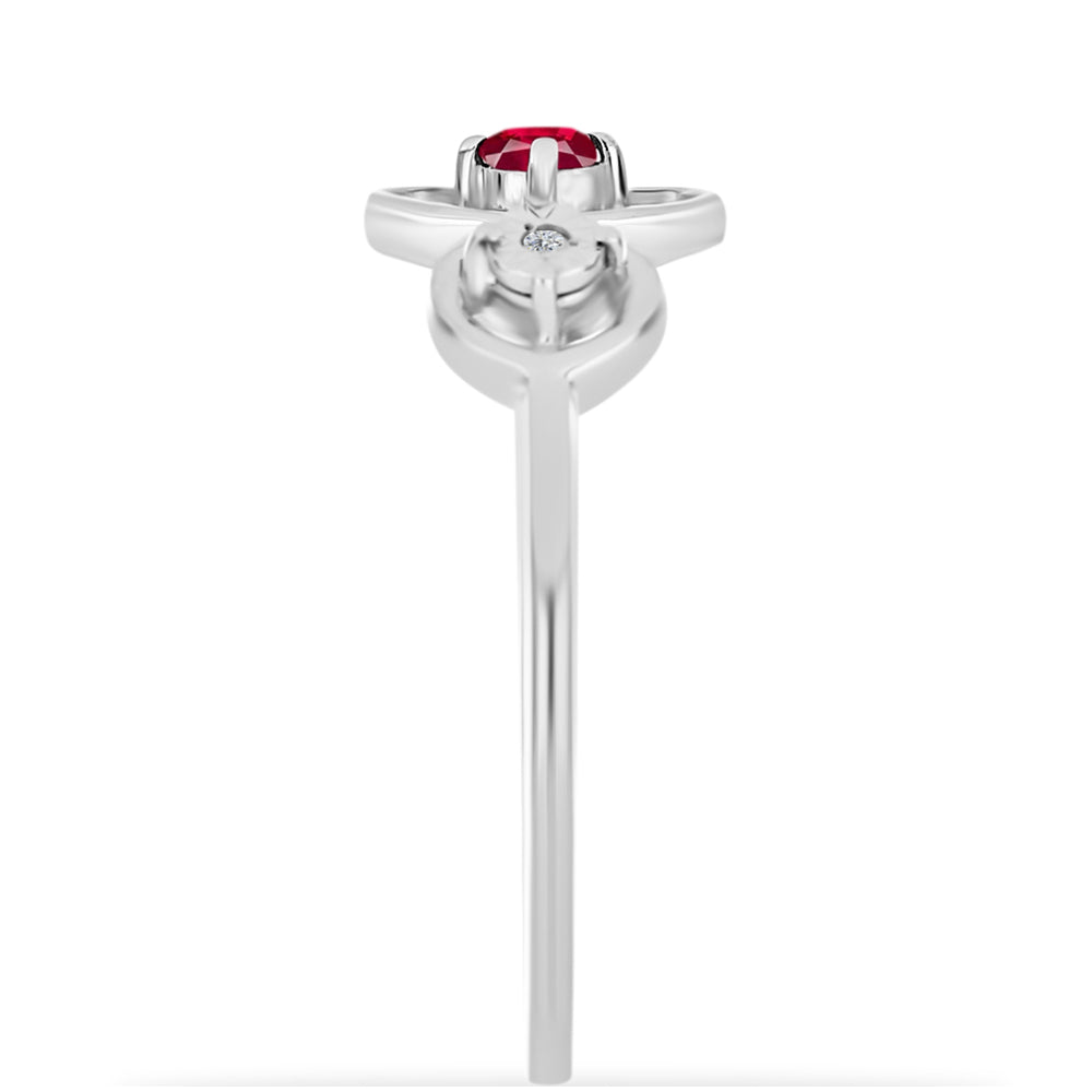 Anillo de Plata con Rubí de Madagascar y Diamante blanco