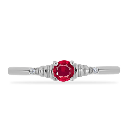 Anillo de Plata con Rubí de Madagascar y Diamante blanco