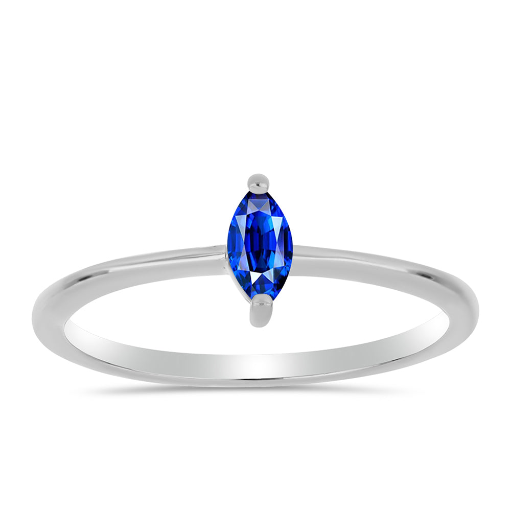 Anillo de Plata con Zafiro Azul Australiano