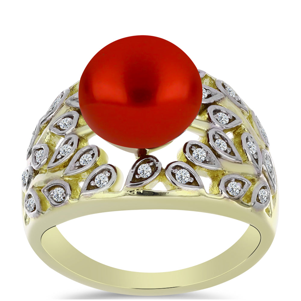 Anillo de Plata Bañada en Oro con Perla roja de río y Topacio Blanco