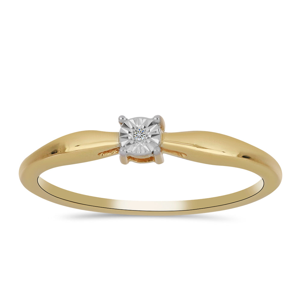 Anillo de Plata Bañada en Oro con Diamante blanco