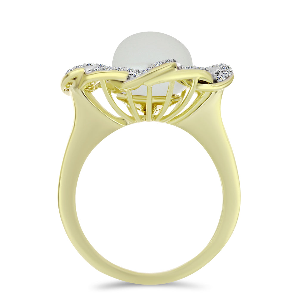 Anillo de Plata Bañada en Oro con Perla blanca de agua dulce y Topacio Blanco 2 