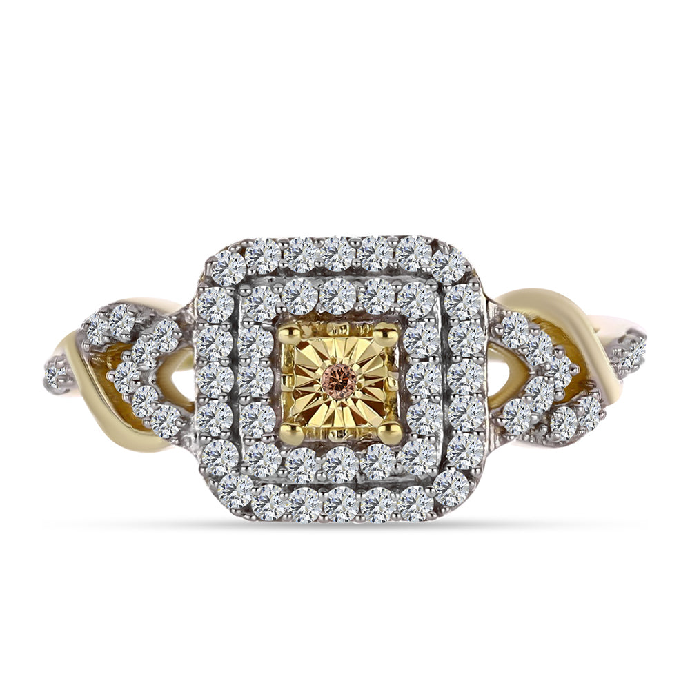 Anillo de Plata Bañada en Oro con Diamante Cognac y Topacio Blanco