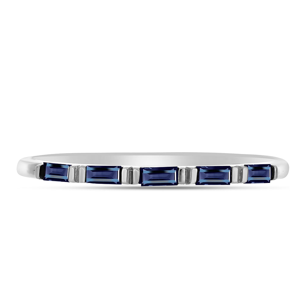 Anillo de Plata con Moisanita "Púrpura Imperial"