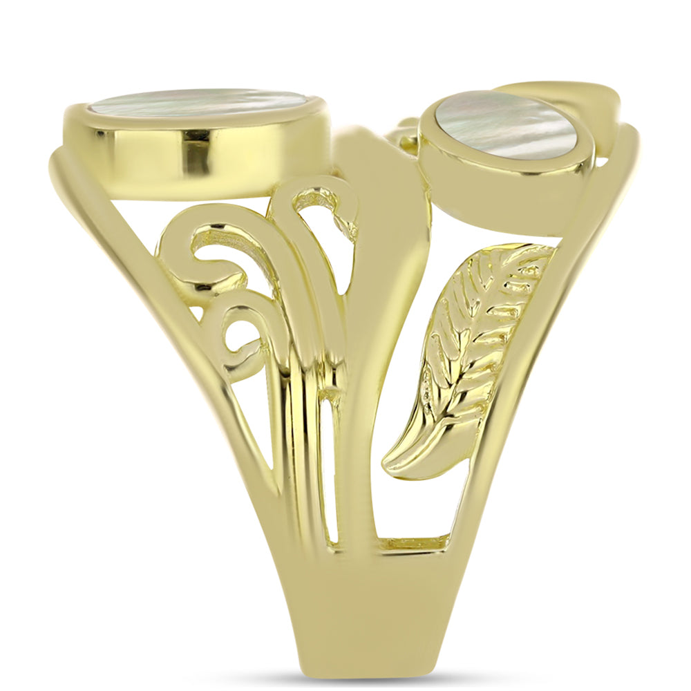 Anillo de Plata Bañada en Oro con Madreperla
