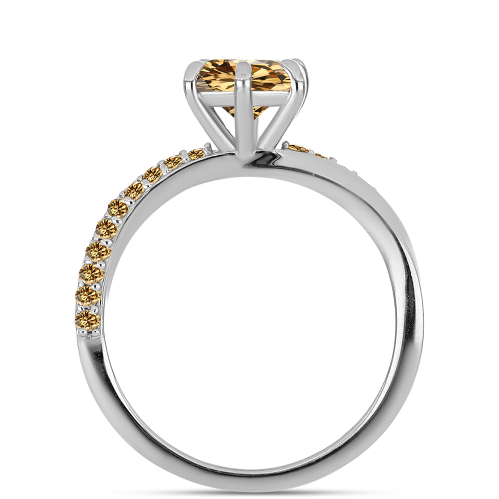 Anillo de Plata con Moisanita Champagne