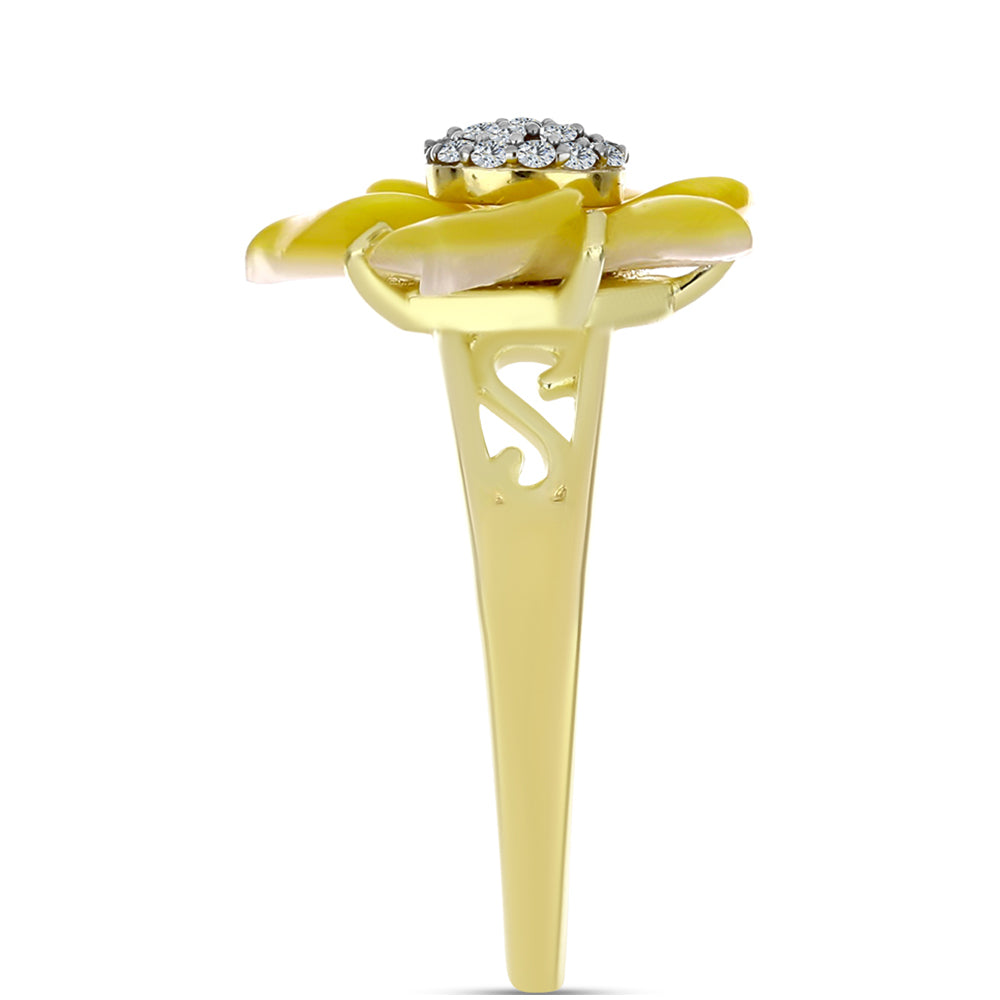 Anillo de Plata Bañada en Oro con Madreperla y Topacio Blanco 4 