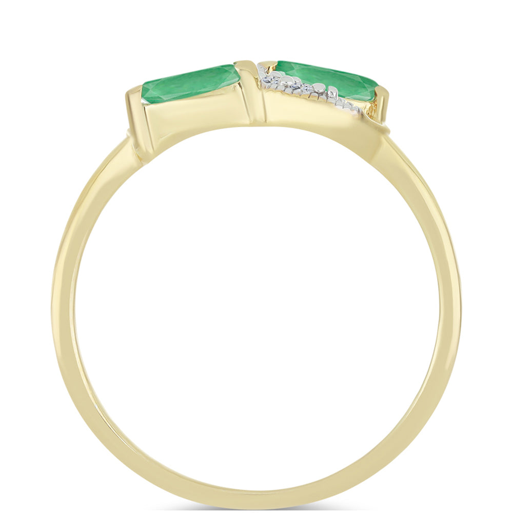 Anillo de Plata Bañada en Oro con Esmeralda de Brasil y Zircón Blanco 2 