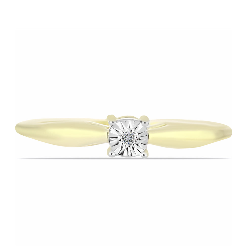 Anillo de Plata Bañada en Oro con Diamante blanco
