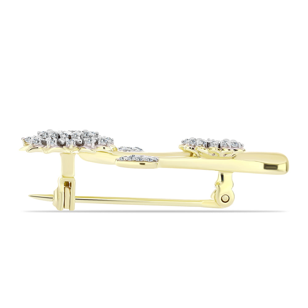 Broche de Plata Bañada en Oro con Diamante blanco y Topacio Blanco 2 