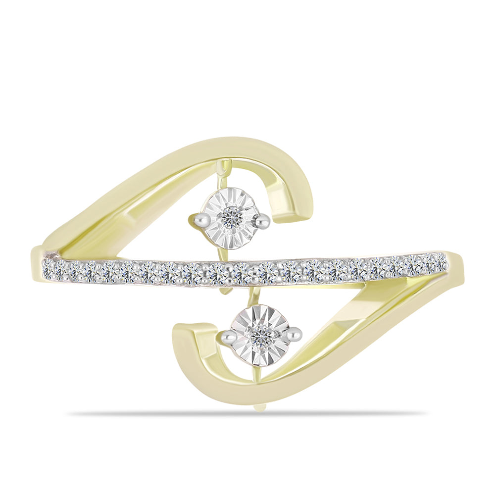 Anillo de Plata Bañada en Oro con Diamante blanco y Topacio Blanco 5 