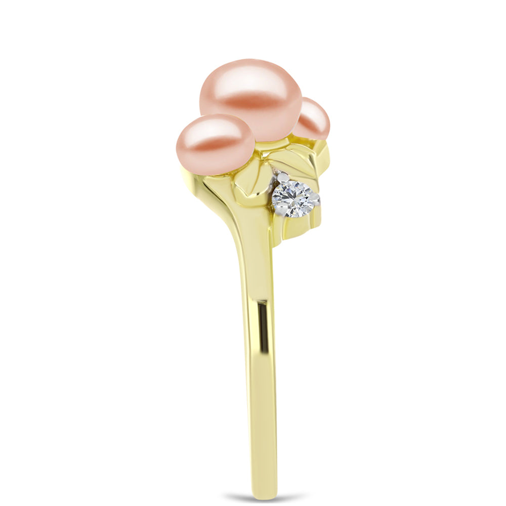 Anillo de Plata Bañada en Oro con Perla de agua dulce melocotón y Topacio Blanco