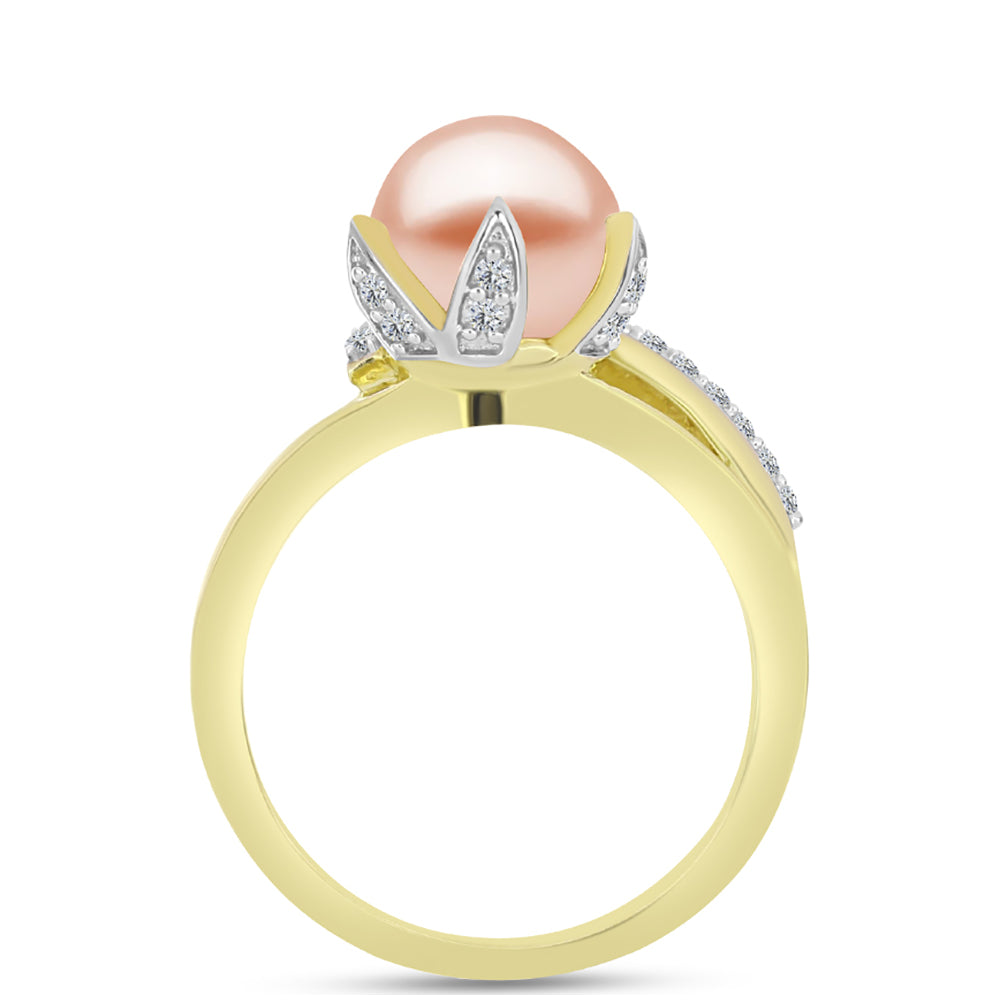 Anillo de Plata Bañada en Oro con Perla de agua dulce melocotón y Topacio Blanco