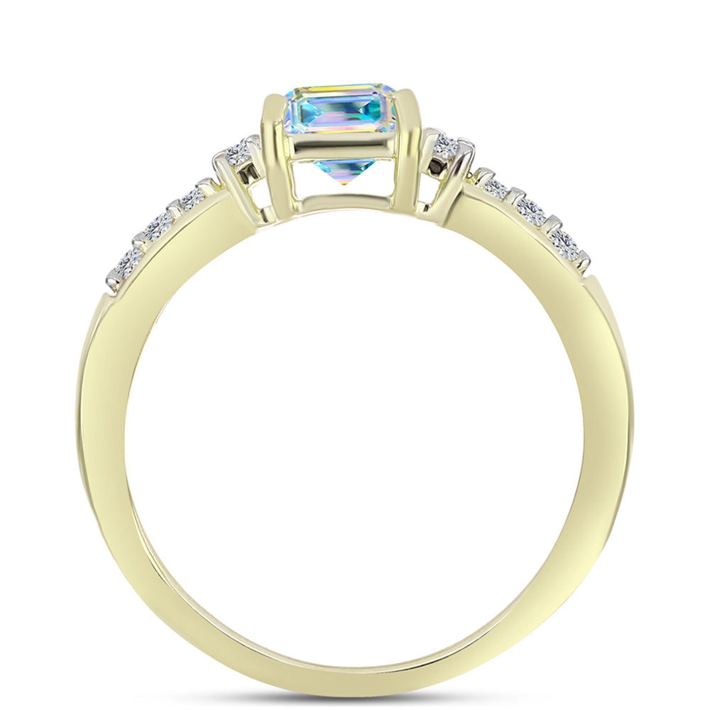 Anillo de Plata Bañada en Oro con Moisanita hielo y Topacio Blanco 2 