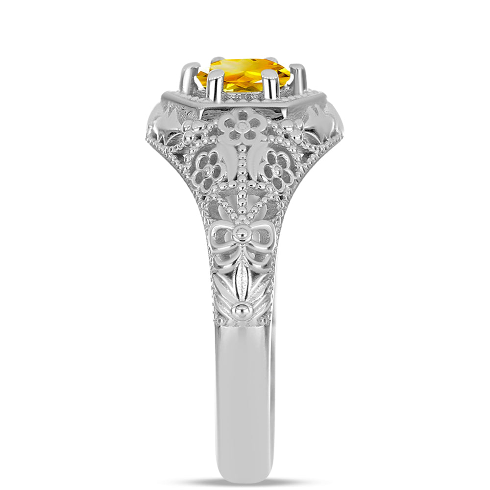 Anillo de Plata con Citrino de los Montes Urales