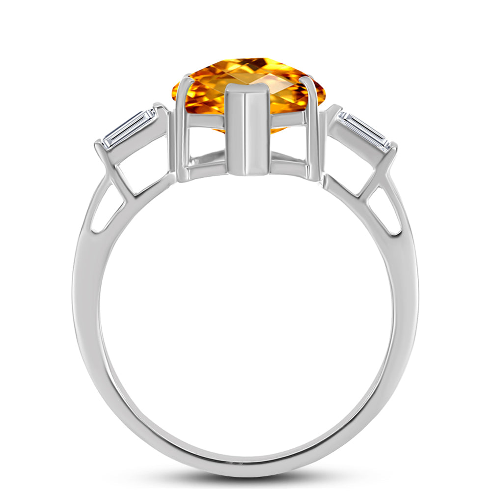 Anillo de Plata con Citrino de los Montes Urales y Topacio Blanco