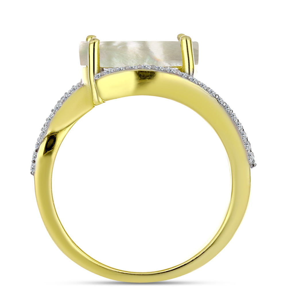 Anillo de Plata Bañada en Oro con Madreperla y Topacio Blanco