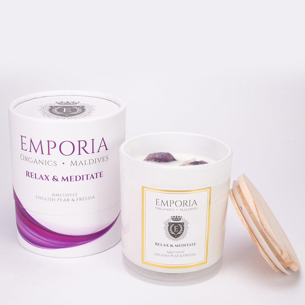 Vela de vidrio orgánico Emporia MALDIVAS - RELAX & MEDITATE, con aroma de amatista, pera inglesa y fresia, 100 % cera de soja, 230 g 2 
