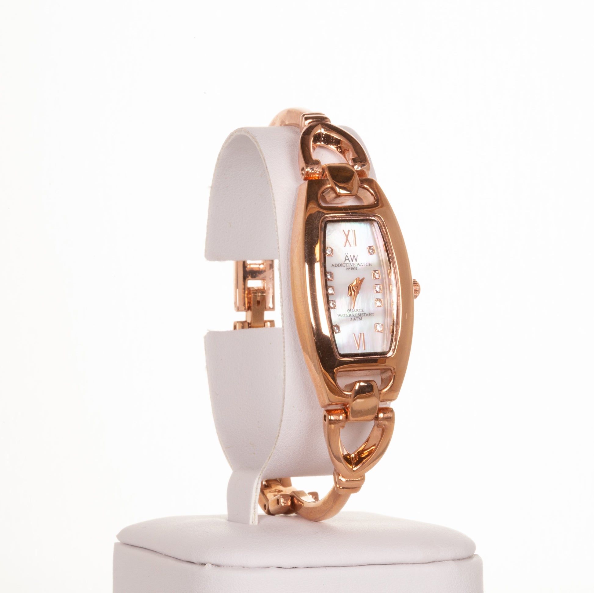 Reloj de aleación para mujer AW Color oro rosa con fina correa triangular y cristales de cuarzo 1 