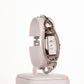 Reloj de pulsera AW para mujer de aleación de PLATA con un pequeño triángulo con una fina correa triangular y cristales de cuarzo con una caja de regalo.